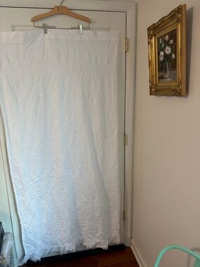 Shabby Chic White Matelasse Ruffled 100% Cotton Shower Curtain